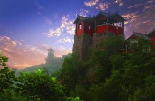 广安周边旅游景点大全，广安市周边旅游景点？