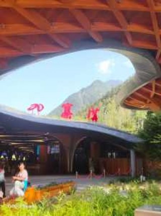 九寨沟在四川哪里地图，九寨沟位于四川省哪里