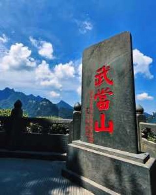 湖北省内旅游景点推荐，湖北省内旅游景点推荐表