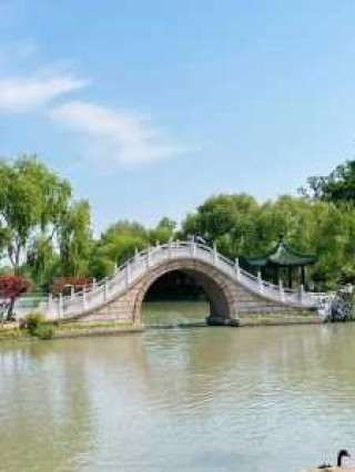 瘦西湖的景点介绍，瘦西湖的景点介绍英文？