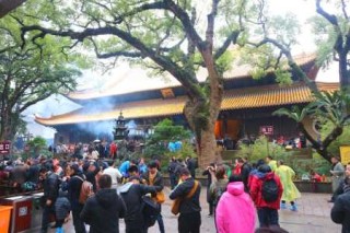 普陀山为什么要去三年，普陀山为什么要门票？