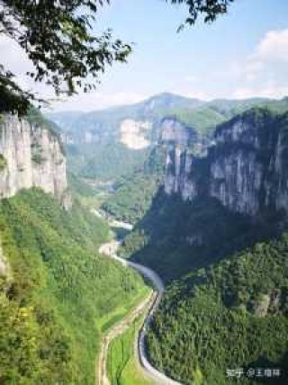 湖南有什么好玩的旅游景点，湖南有什么好玩的旅游景点介绍？