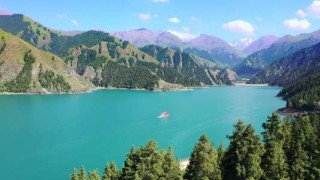 新疆必去的10个景区，新疆必去的10个景区英文名称？