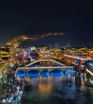 湖南凤凰古城旅游攻略？湖南凤凰古城旅游攻略路线图？