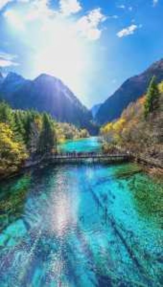 九寨沟游玩季节，九寨沟最佳旅游季节是几月份？