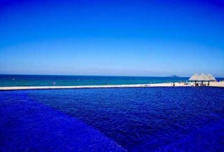 山东威海旅游景点全景，山东威海旅游景点全景图片？