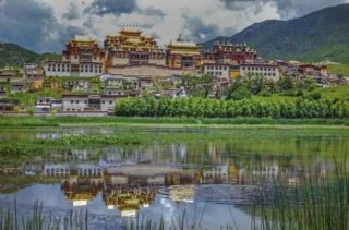 香格里拉最值得去的景点，香格里拉最值得去的景点图片