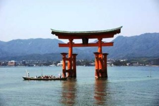 日本旅游景点推荐，日本旅游 景点？