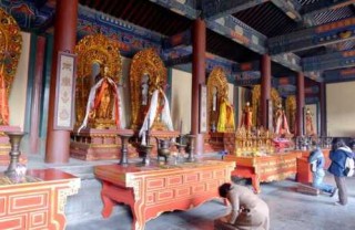 北京雍和宫求什么最灵，为什么雍和宫不能随便拜