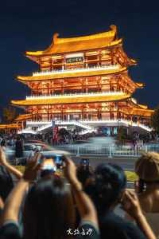湖南旅游攻略必去景点推荐？湖南 旅游攻略？