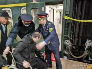 济南火车票网上订票官方网站，火车济南票查询？