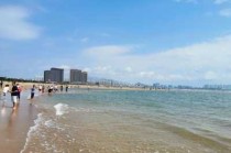青岛海边沙滩哪里好，青岛海边沙滩哪里好路线