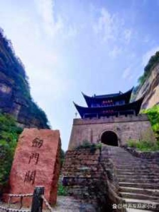 成都一日游必去景点推荐？成都一日游有哪些推荐的地方？