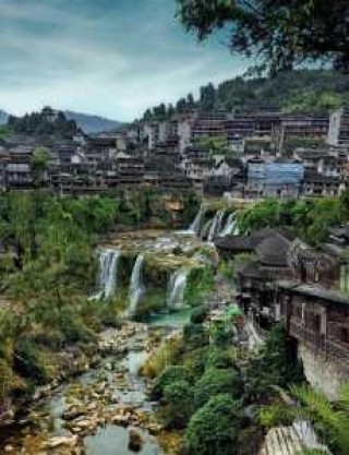 湘西旅游必去前十景点？湘西旅游必去前十景点免费？