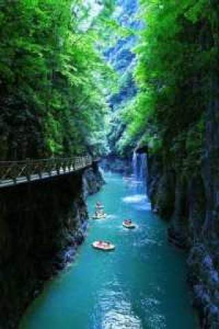 夏天适合去哪里旅游凉快？夏天适合去什么地方玩比较凉快？