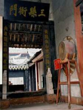 成都黄龙溪古镇，成都到黄龙溪古镇怎么坐车方便