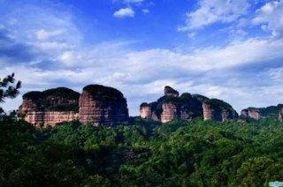 中国前十旅游胜地？中国前十旅游胜地介绍？