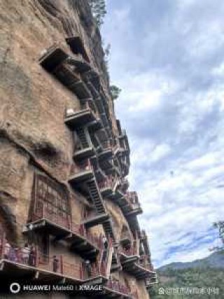 甘肃旅游景点大全介绍，甘肃旅游景点大全介绍敦煌莫高窟？