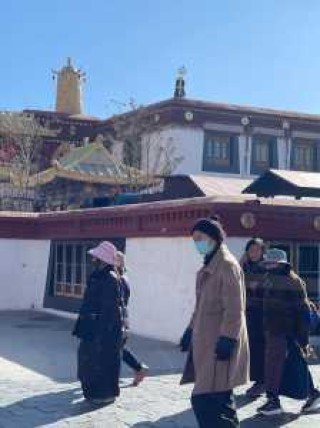拉萨市区旅游景点，拉萨市内旅游景点？