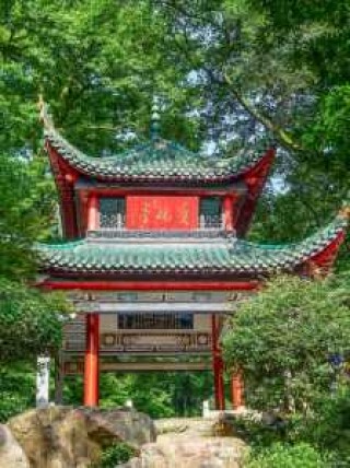 长沙旅游景点大全介绍？长沙旅游景点大全介绍图片？