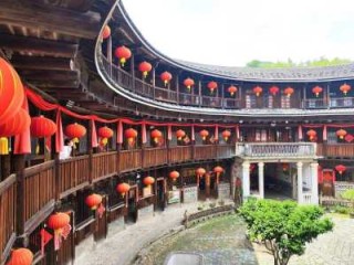 福建永定土楼旅游攻略，福建永定土楼一日游推出两种购票方案