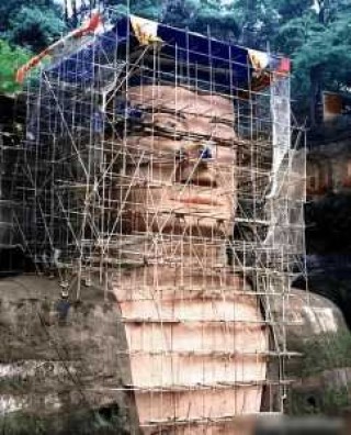 512大地震乐山大佛哭了，中国唯一不能拜的佛像？