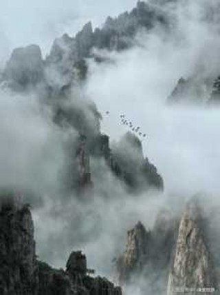 7月黄山旅游攻略，7月黄山旅游攻略大全？