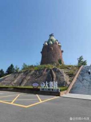 丹东旅游攻略景点必去，丹东旅游攻略景点必去丹东凤凰山？