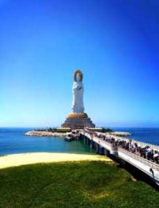 三亚主要旅游景点介绍，三亚主要旅游景点介绍图片？