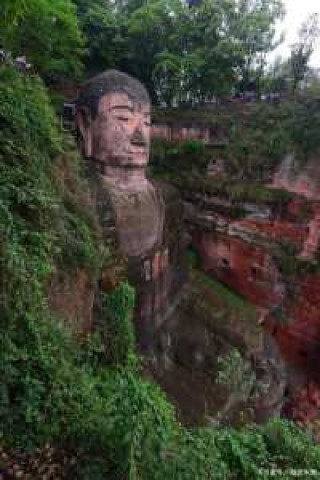 乐山大佛在哪里，乐山大佛在哪里哪个省哪个市
