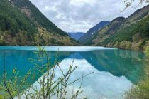 九寨沟特点简介，九寨沟特点介绍？