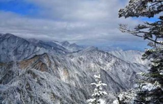 西岭雪山现在有雪吗？西岭雪山现在有雪吗2023年3月？