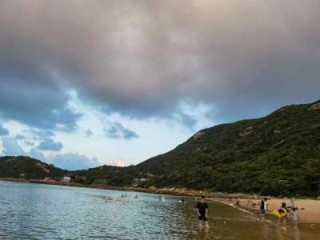 珠海海边沙滩哪里好玩？珠海海边沙滩哪里好玩 香炉湾沙滩？