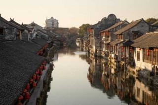 枫泾古镇的九个景点，枫泾古镇的九个景点和小吃？