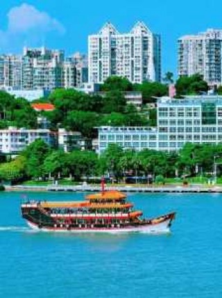 旅游好玩的地方推荐，旅游好玩的地方推荐四川