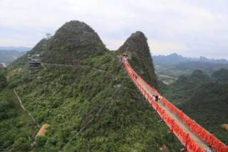 广西阳朔旅游攻略景点必去？广西阳朔旅游景点大全？