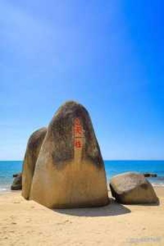 三亚主要旅游景点介绍，三亚主要旅游景点介绍图片？