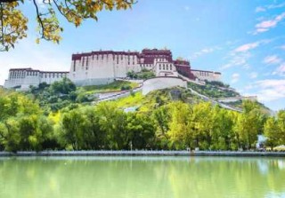 拉萨游玩攻略必去景点，拉萨旅游景点攻略