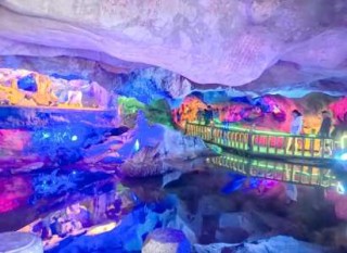 肇庆七星岩一日游攻略路线，肇庆七星岩一日游攻略路线图片？