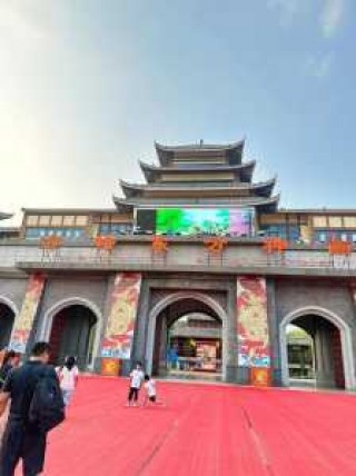 济南和泰安方特哪个好玩，济南方特和泰安方特哪一个大