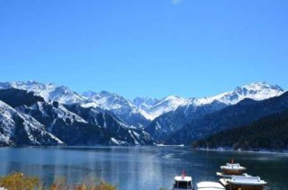 新疆前十旅游景点？新疆前十旅游景点视频简介？