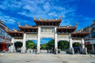 泉州比较好玩的三个地方？泉州比较好玩的三个地方云洞岩？