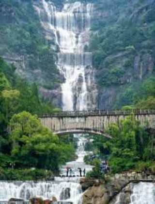 天台山旅游攻略一日游，天台山旅游攻略一日游说说文案