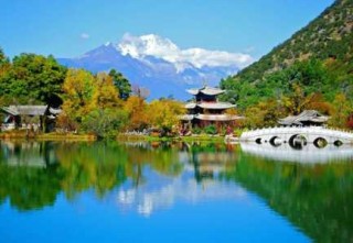 夏天去哪里旅游合适，夏天去哪旅游比较合适