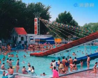 青年湖公园水上乐园，青年湖公园水上乐园电话