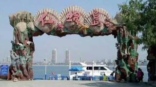 南戴河旅游住宿攻略？南戴河度假村推荐？