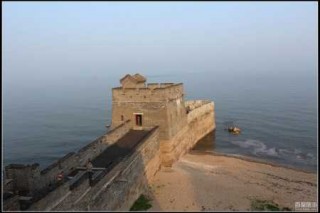 万里长城的尽头有多恐怖？万里长城的尽头有多恐怖视频？
