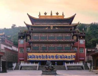 西宁旅游攻略一日游？西宁旅游景点一日游？