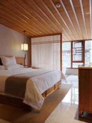 凤凰古城住宿费用一般是多少钱？凤凰古城住宿费用一般是多少钱一天？