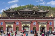 西宁塔尔寺简介？西宁塔尔寺简介图片大全？